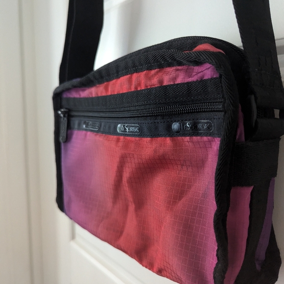 LeSportsac Bag - Picture 2 of 6